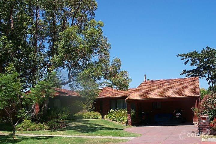 12 Beech Road photo 1